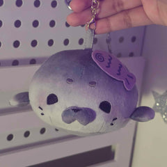 gray seal keychain