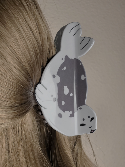Seal Hair Claw Clip